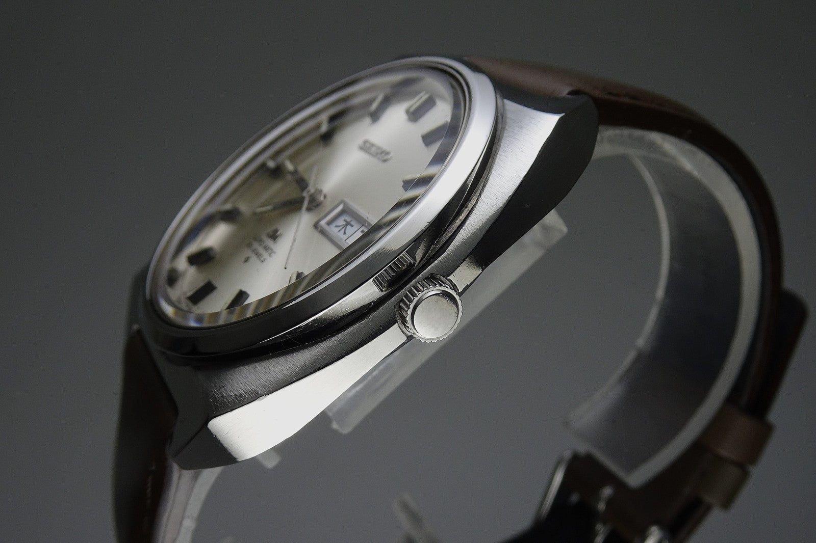 Serviced Vintage 1969 JAPAN SEIKO LORD MATIC WEEKDATER 5606-9030 23J Automatic.