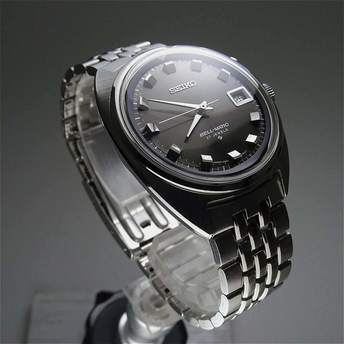 Vintage 1969 JAPAN SEIKO SEIKO BELL-MATIC CALENDAR 4005-7000 27Jewels Automatic.