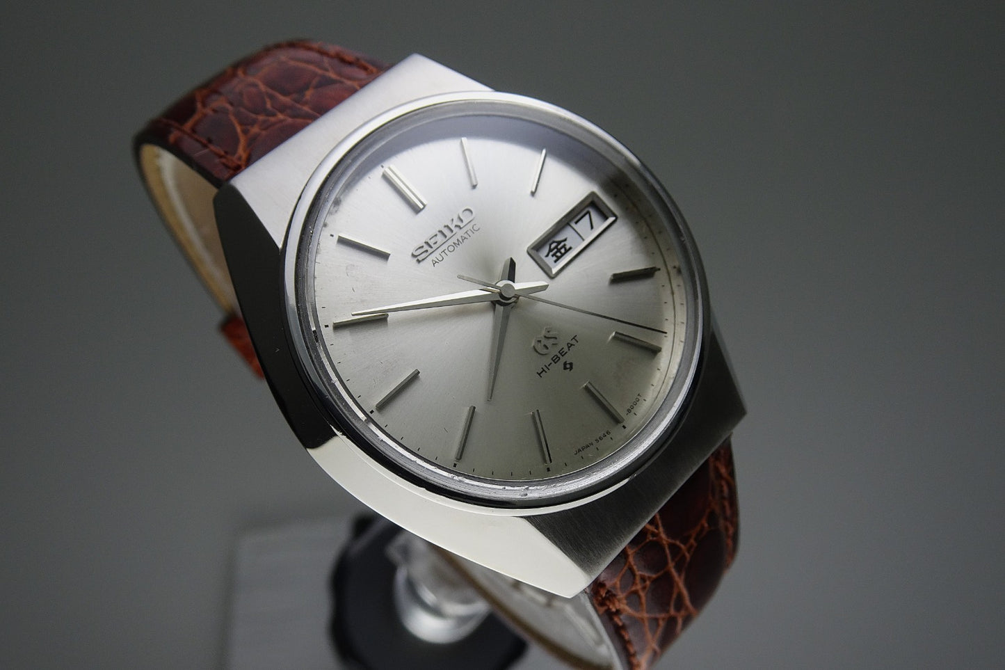 Vintage 1971 JAPAN GRAND SEIKO WEEKDATER 5646-8000 25Jewels Automatic.