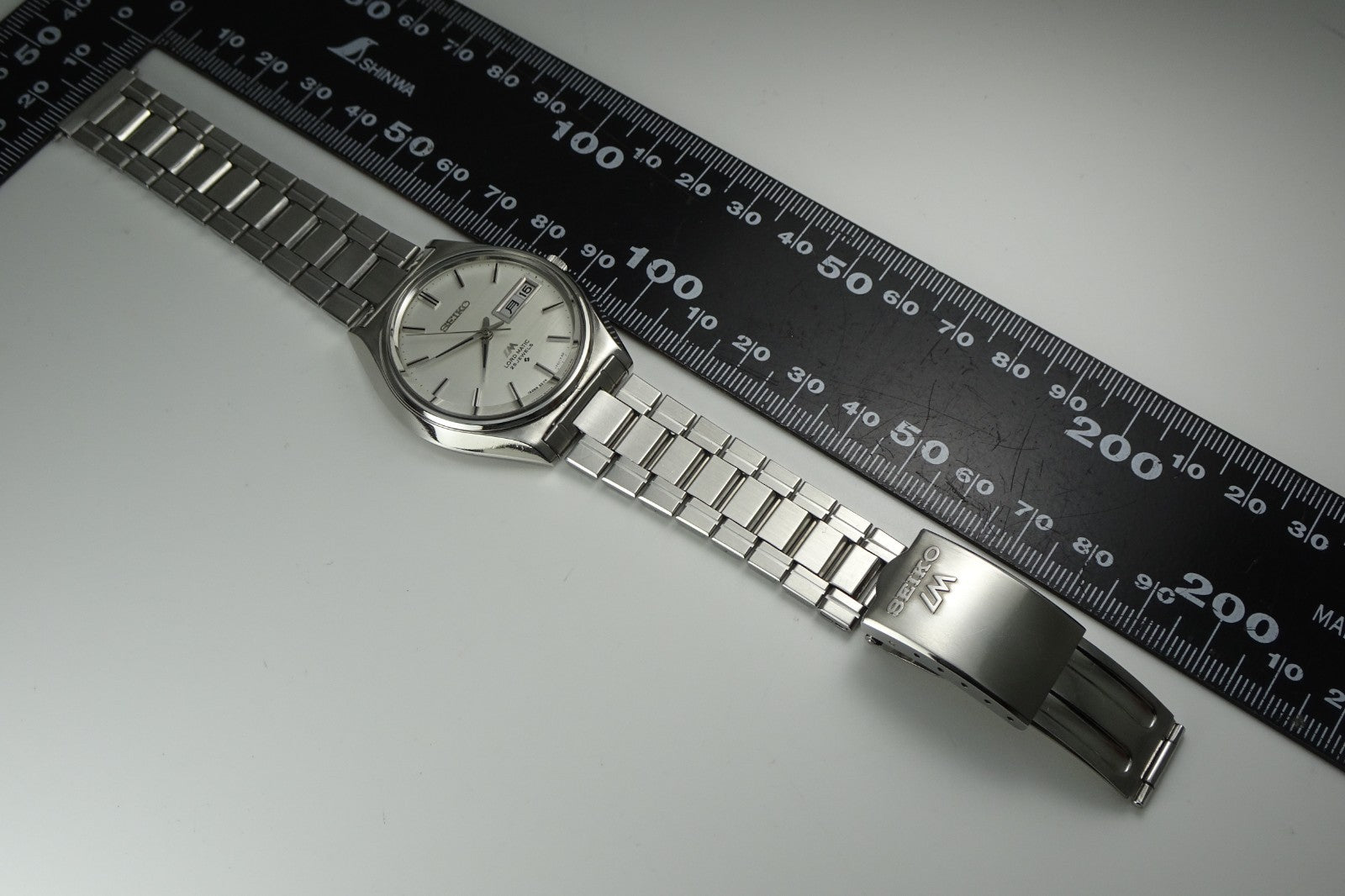Serviced Vintage 1969 JAPAN SEIKO LORD MATIC WEEKDATER 5606-7010 25J Automatic.