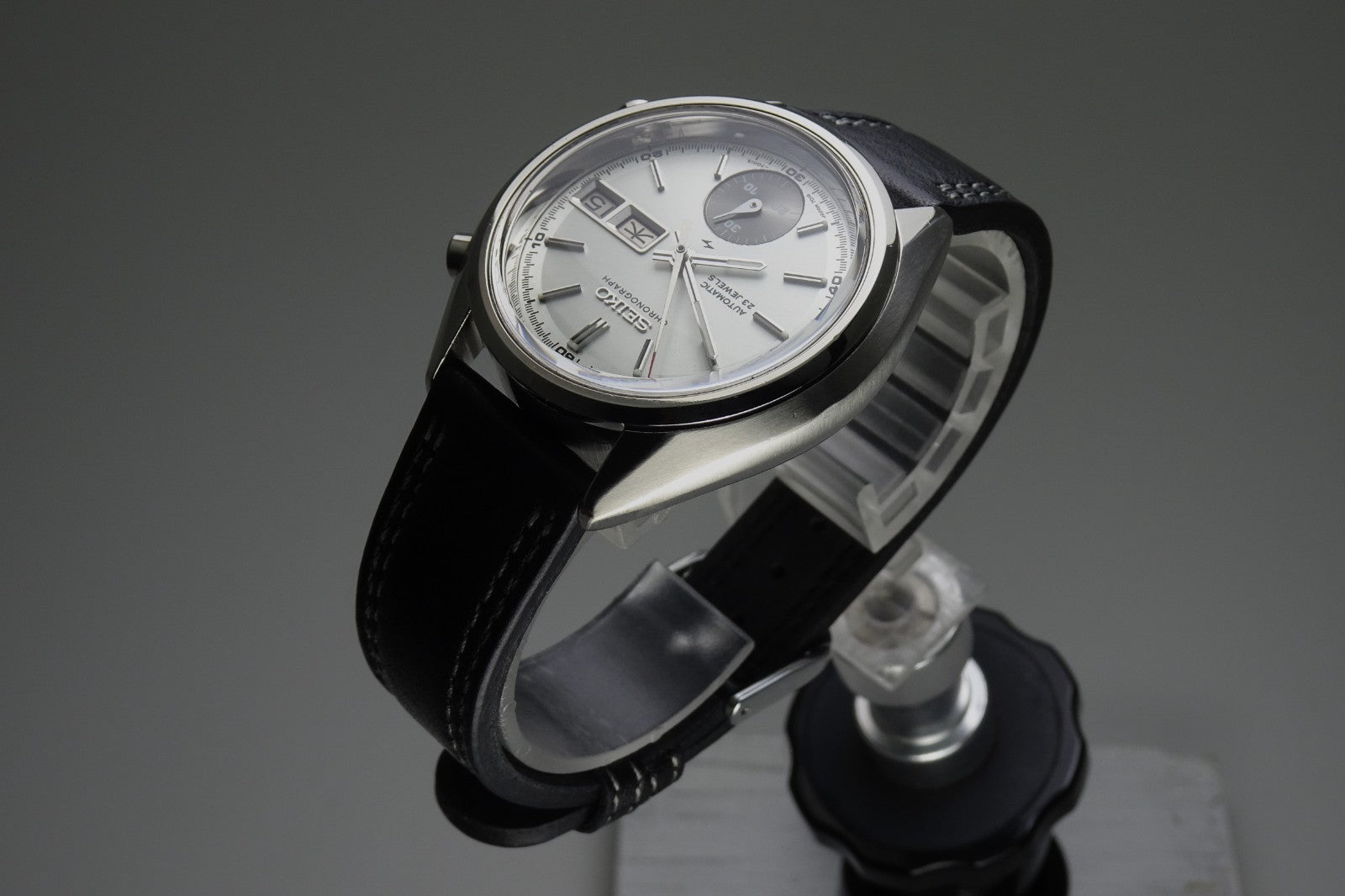 Vintage 1971 JAPAN SEIKO CHRONOGRAPH 7018-7000 23Jewels Automatic.