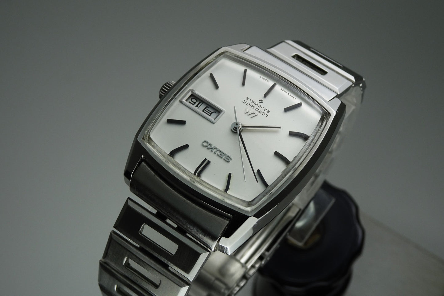 Vintage 1970 JAPAN SEIKO LORD MATIC WEEKDATER 5606-5000 23Jewels Automatic.