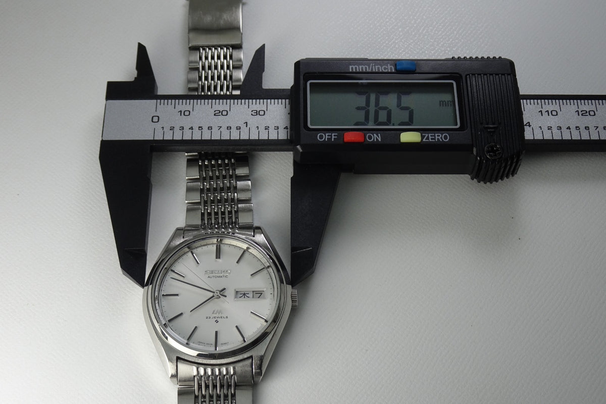 Vintage 1975 JAPAN SEIKO LORD MATIC WEEKDATER 5606-8051 23Jewels Automatic.