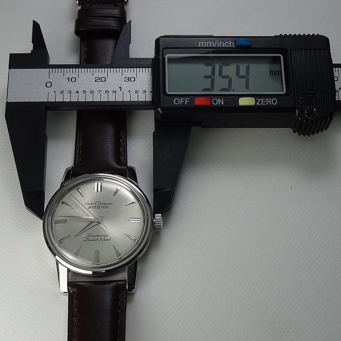 Vintage 1963 JAPAN SEIKO CHAMPION Seahorse J13046 23Jewels Hand-winding.