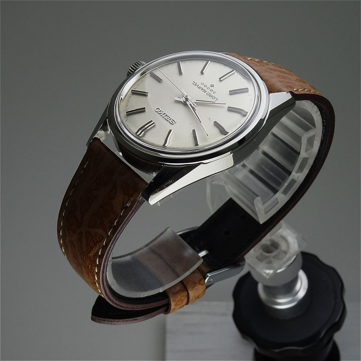 Serviced  Vintage 1968 JAPAN SEIKO LORD MARVEL 36000 5740-8000 23J Hand-winding.