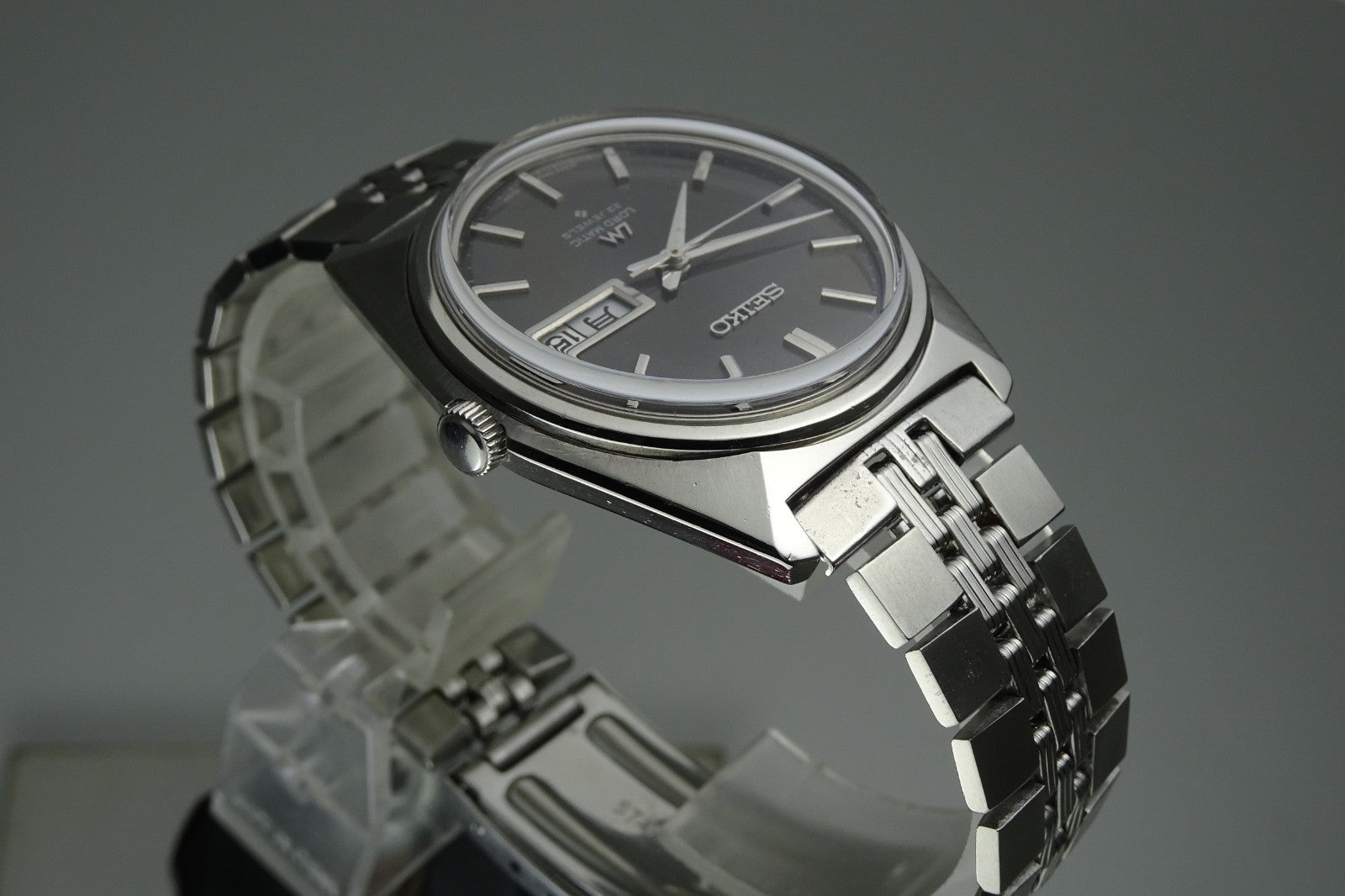 Vintage 1969 JAPAN SEIKO LORD MATIC WEEKDATER 5606-7000 23Jewels Automatic.