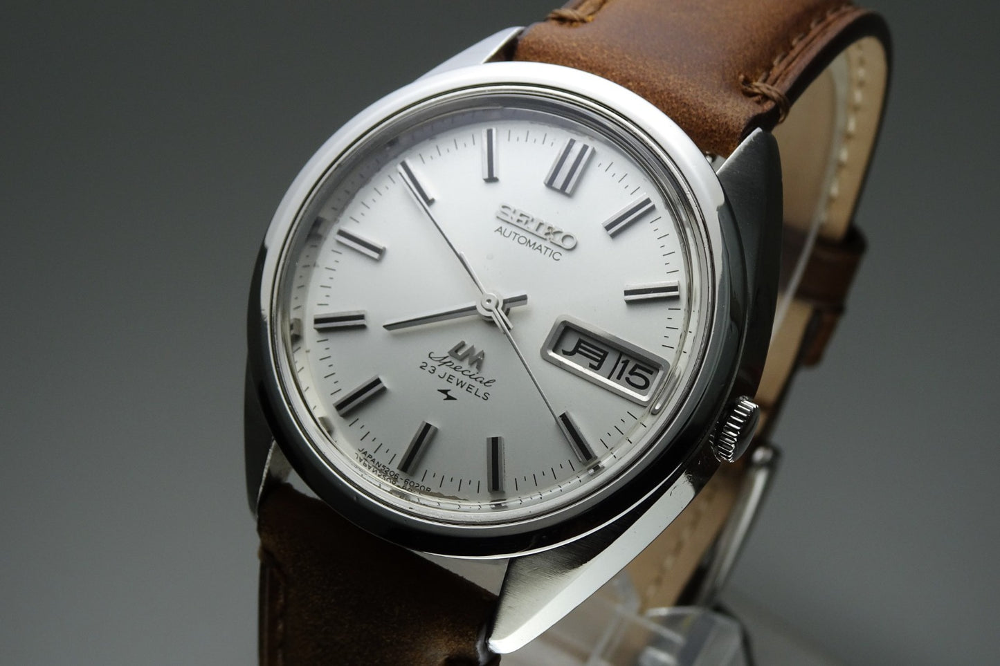 Serviced  Vintage 1970 JAPAN SEIKO LORD MATIC SP  5206-6020 23J Automatic.