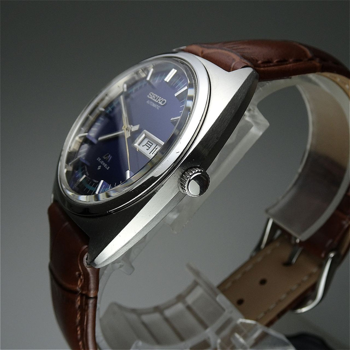 Serviced  Vintage 1971 JAPAN SEIKO LORD MATIC WEEKDATER 5606-7140 25J Automatic.