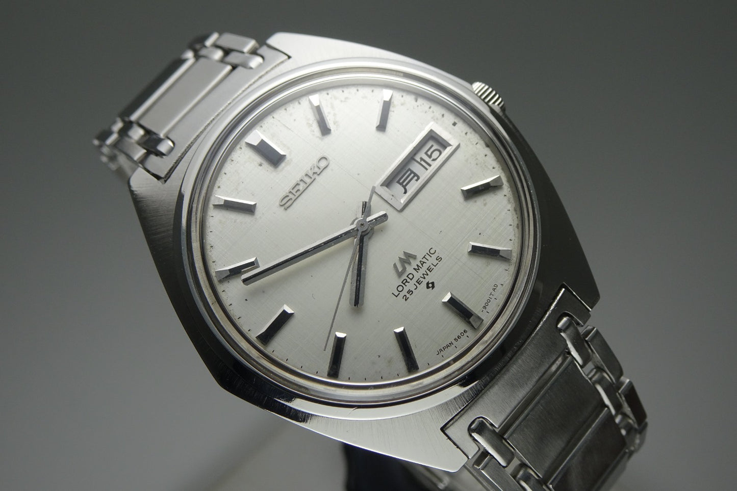 Vintage 1969 JAPAN SEIKO LORD MATIC WEEKDATER 5606-9000 25Jewels Automatic.