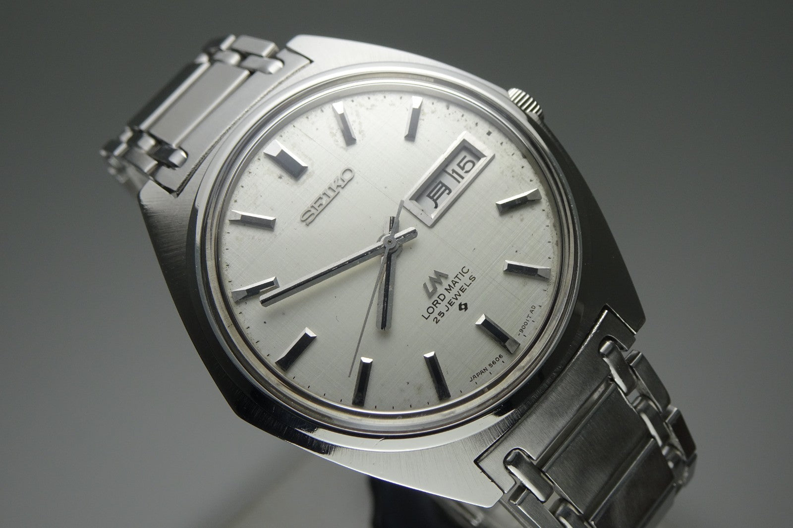 Vintage 1969 JAPAN SEIKO LORD MATIC WEEKDATER 5606-9000 25Jewels Automatic.