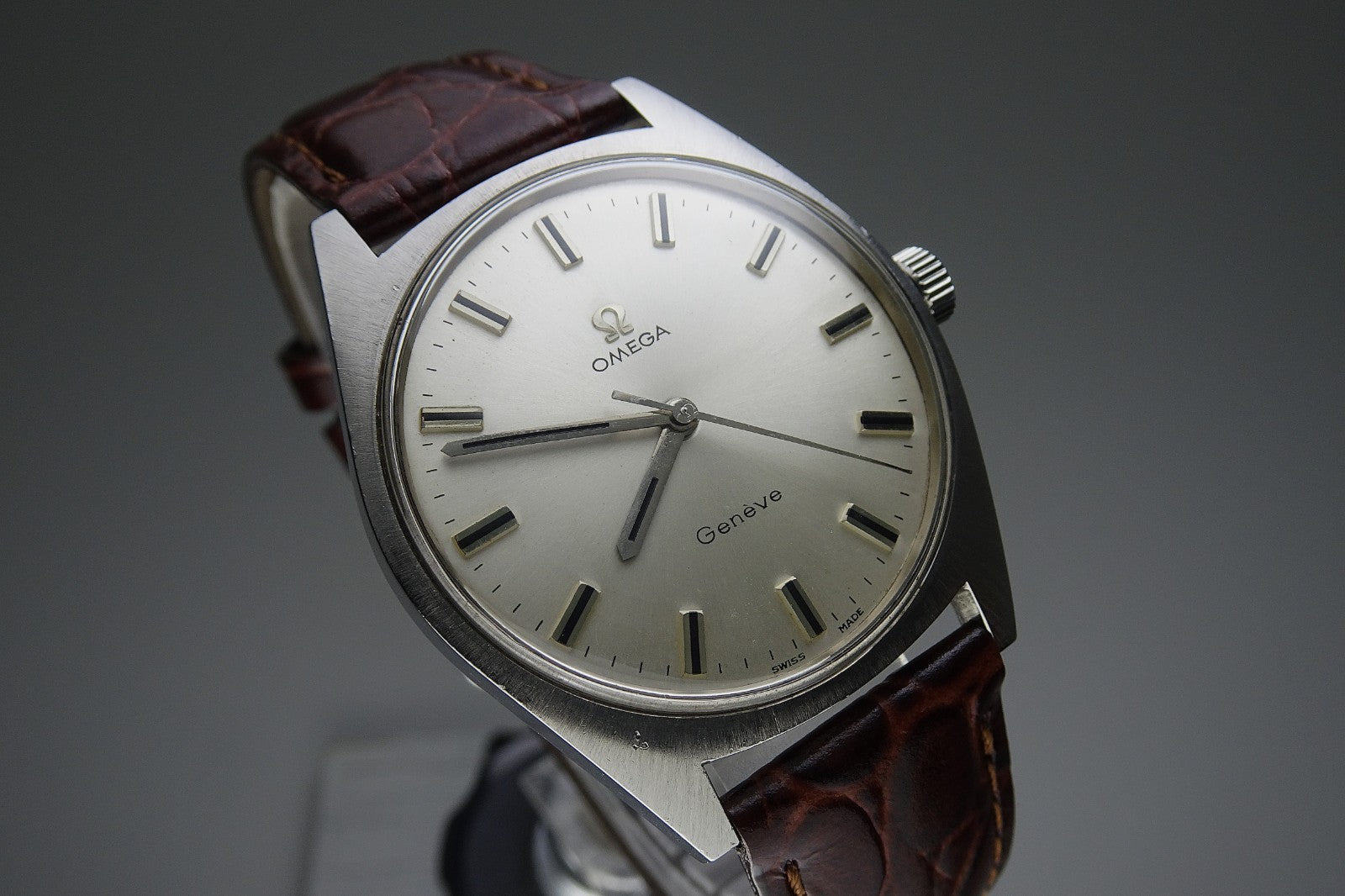 OMEGA Geneve Cal.601 17Jewels Hand-winding.