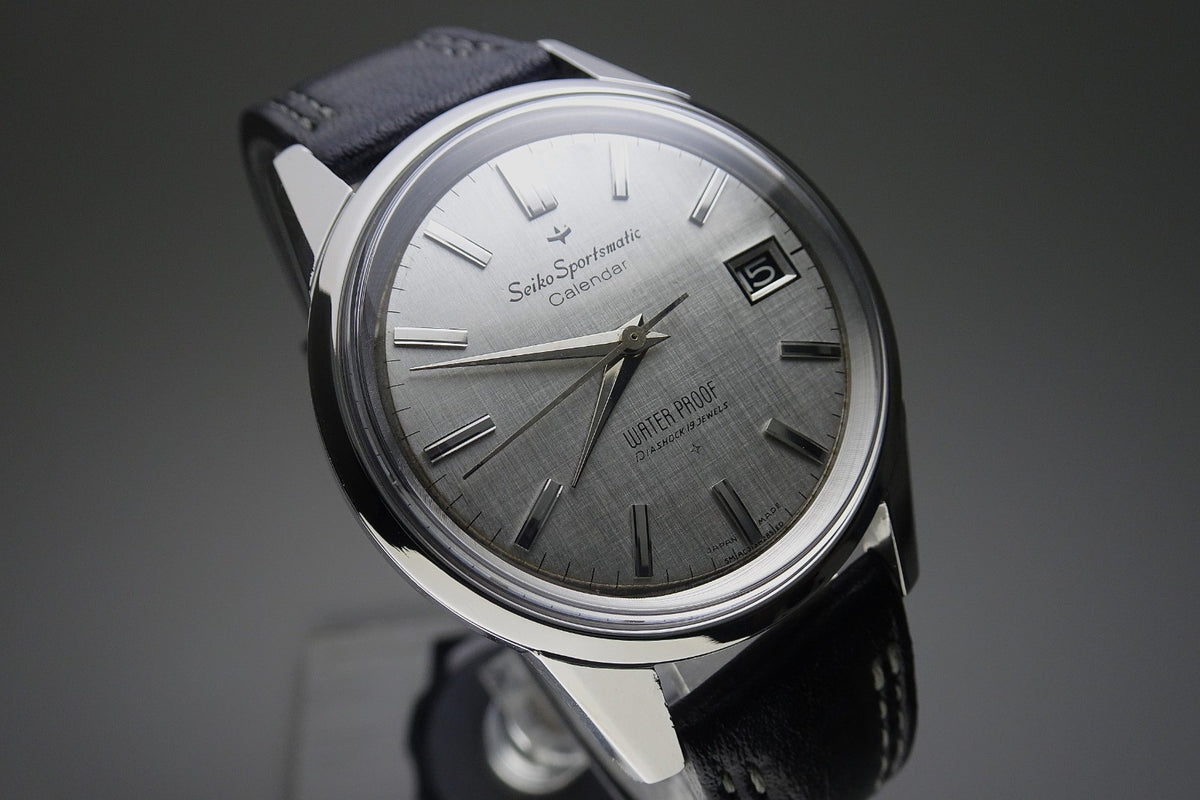 Vintage 1962’s JAPAN SEIKO SPORTSMATIC CALENDAR J13057 19Jewels Automatic.