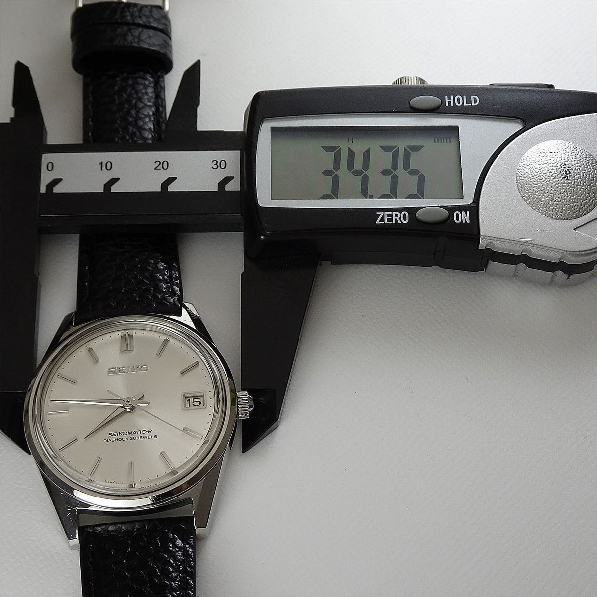 Vintage 1967 JAPAN SEIKO SEIKOMATIC-R 8305-8060 30Jewels Automatic.