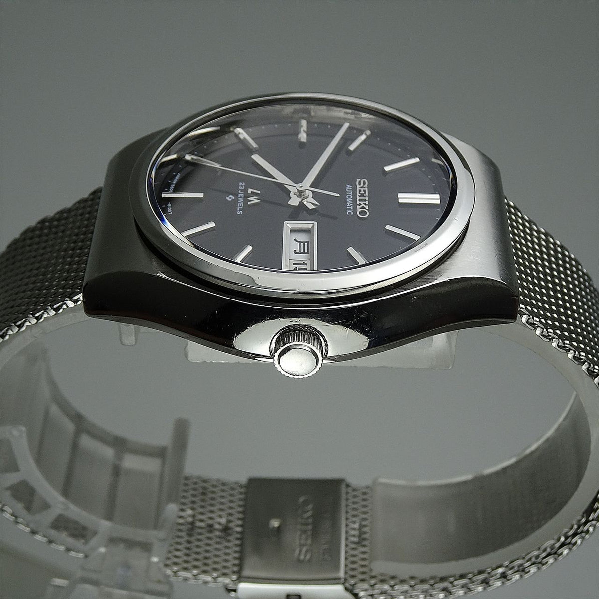Vintage 1975 JAPAN LORD MATIC WEEKDATER 5606-8090 23Jewels Automatic.