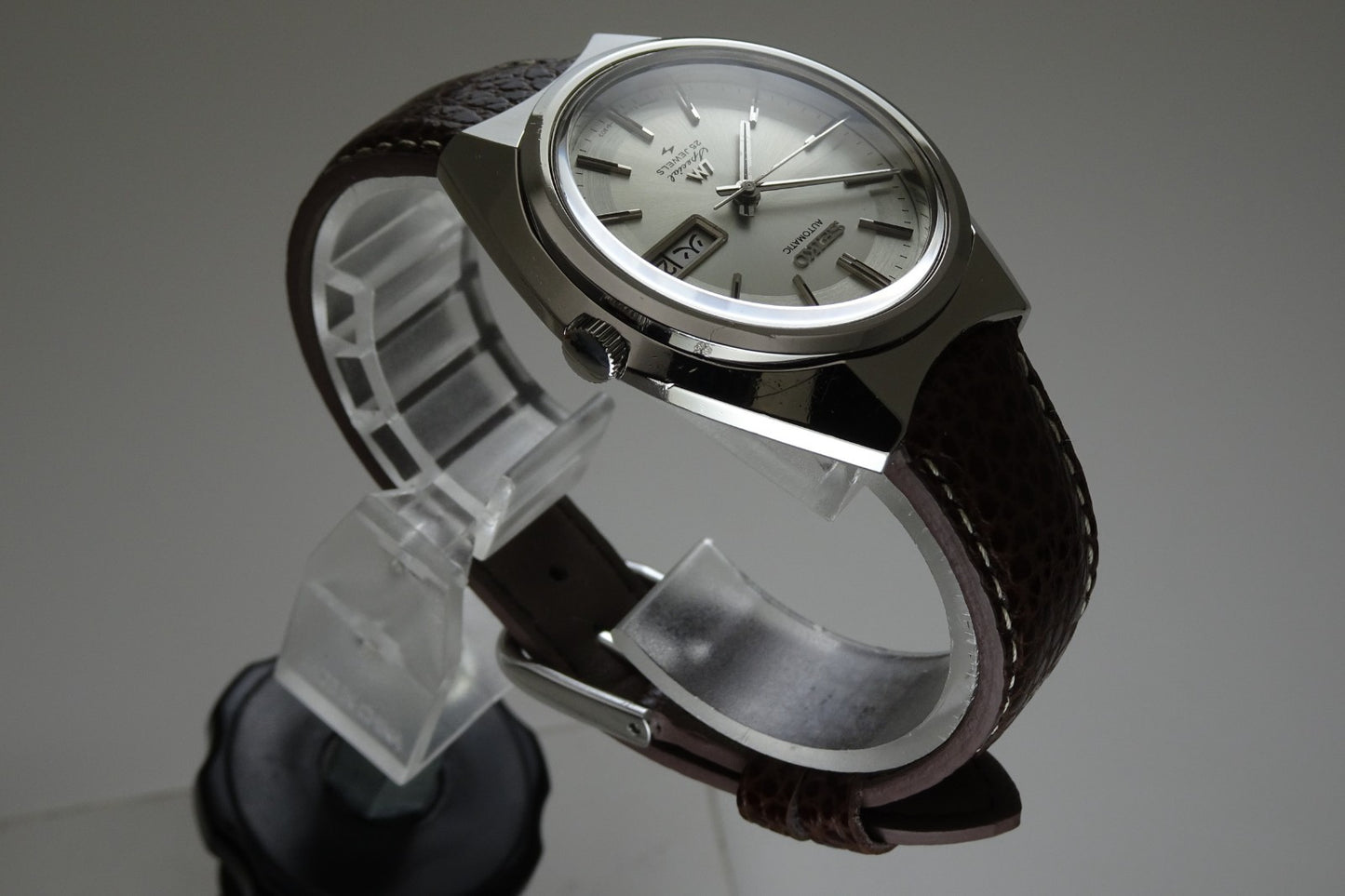 Vintage 1972 JAPAN SEIKO LORD MATIC SPECIAL WEEKDATER 5206-6110 25J Automatic.