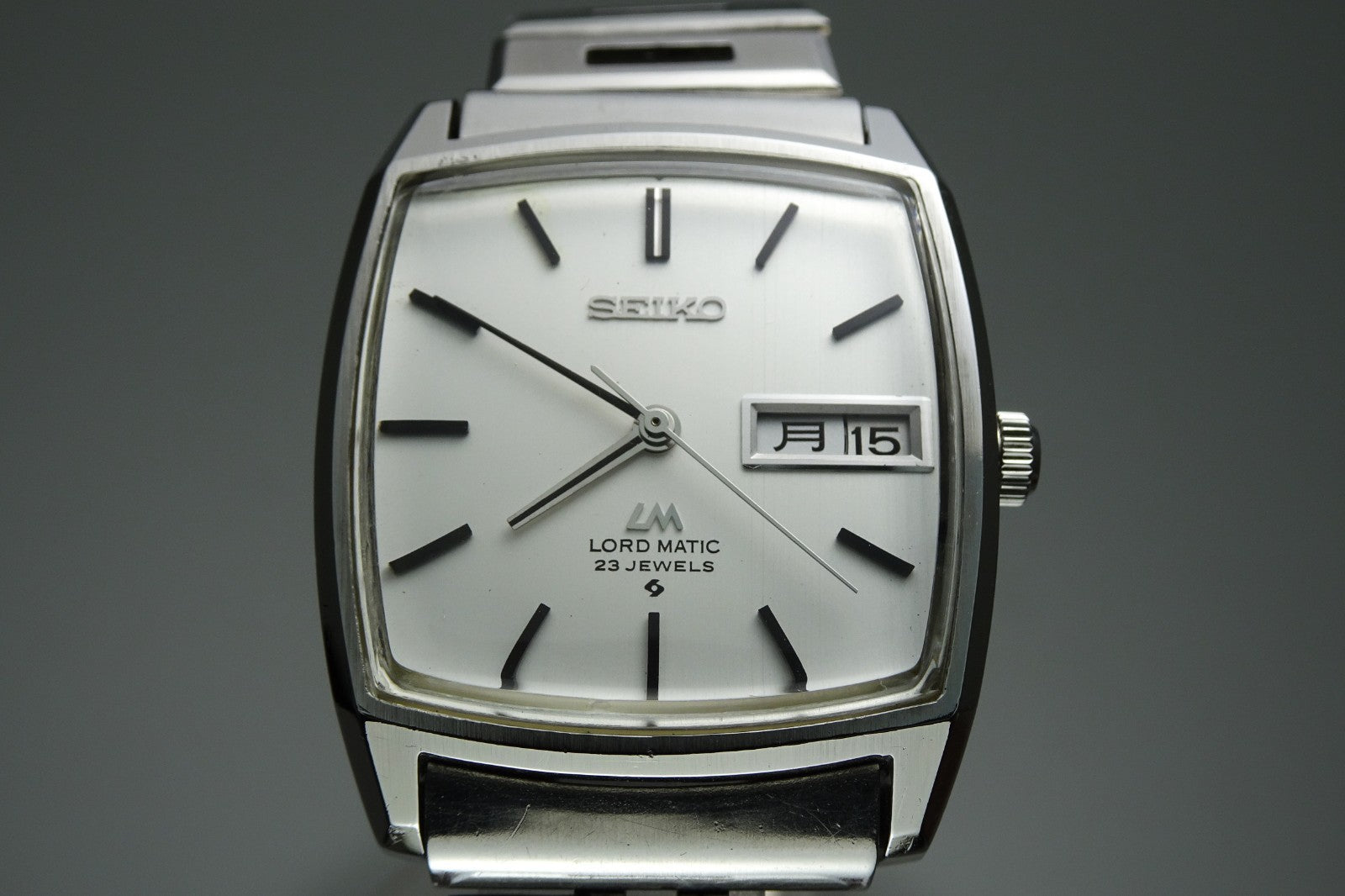Vintage 1970 JAPAN SEIKO LORD MATIC WEEKDATER 5606-5000 23Jewels Automatic.