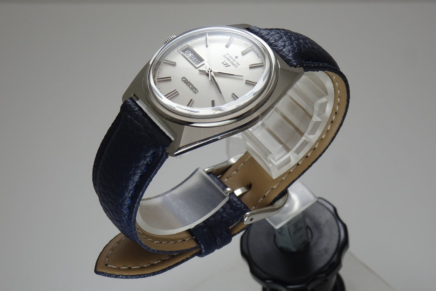 Serviced Vintage 1970 JAPAN SEIKO LORD MATIC WEEKDATER 5606-7000 25J Automatic.
