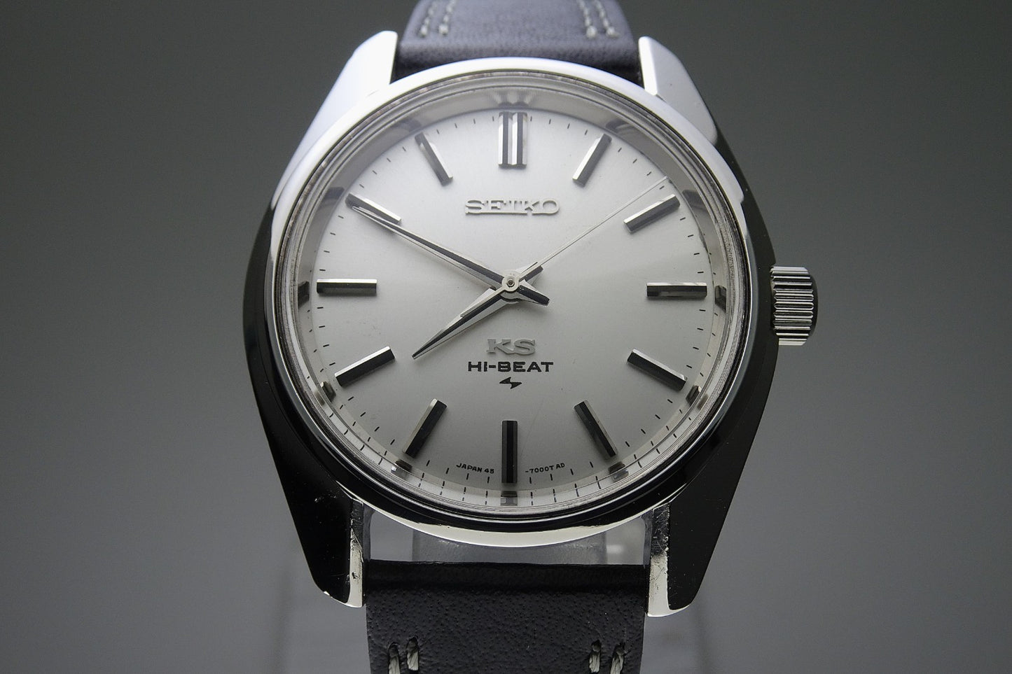 Vintage 1969 JAPAN KING SEIKO 45-7001 25Jewels Hand-winding.