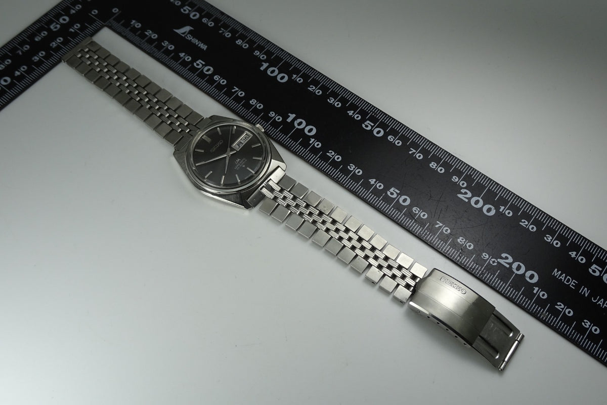 Vintage 1969 JAPAN SEIKO LORD MATIC WEEKDATER 5606-7000 23Jewels Automatic.