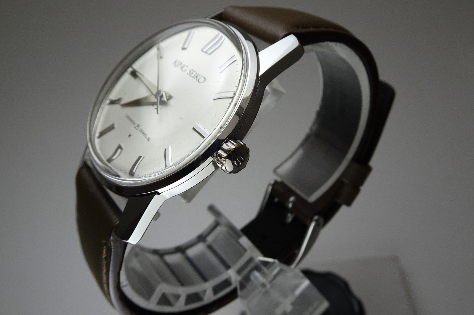 Vintage 1964 JAPAN KING SEIKO FIRST MODEL 15034  25Jewels Hand-winding.