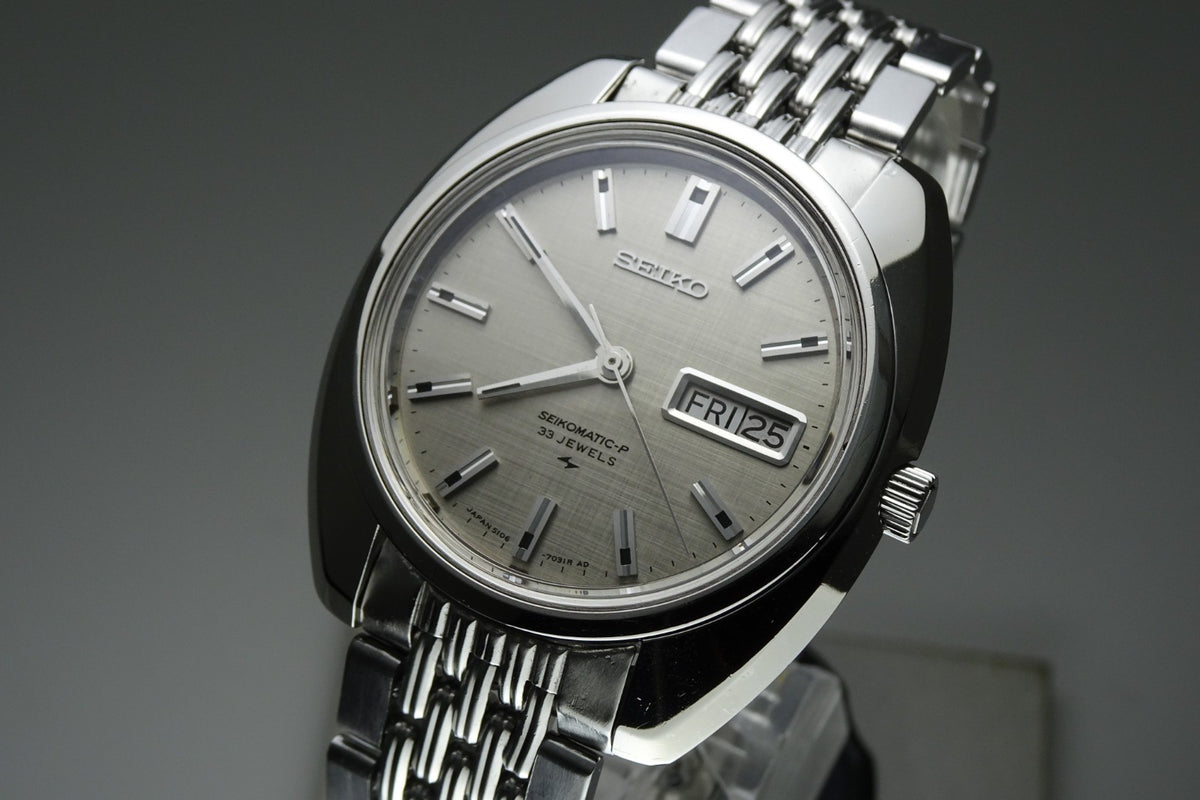 Vintage 1969 JAPAN SEIKO 51 SEIKOMATIC-P WEEKDATER 5106-7030 33Jewels Automatic.