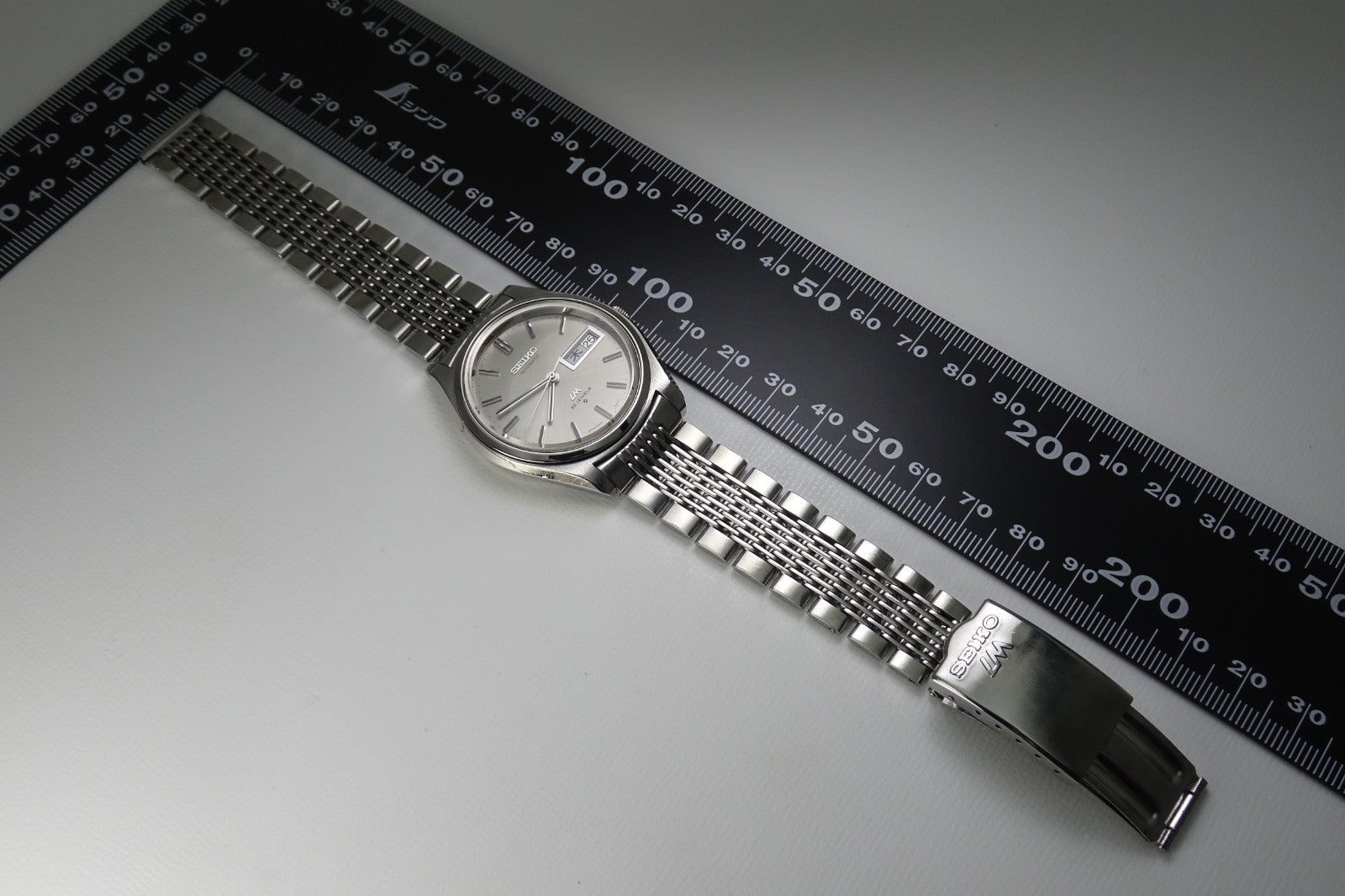 Serviced Vintage 1972 JAPAN SEIKO LORD MATIC WEEKDATER 5606-7070 23J Automatic.