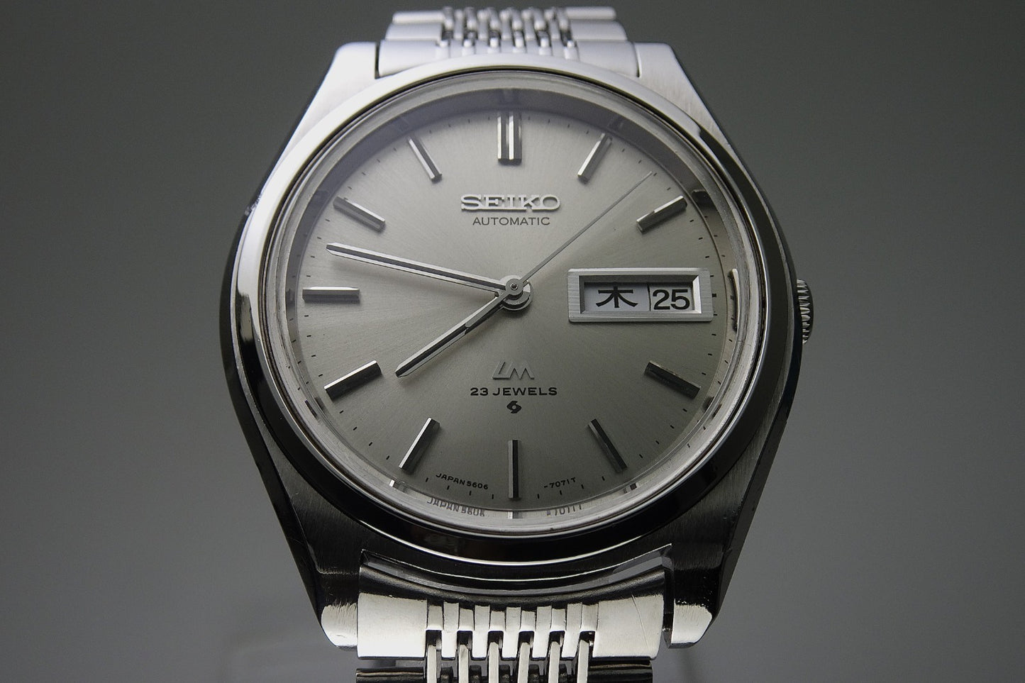 Serviced Vintage 1972 JAPAN SEIKO LORD MATIC WEEKDATER 5606-7070 23J Automatic.