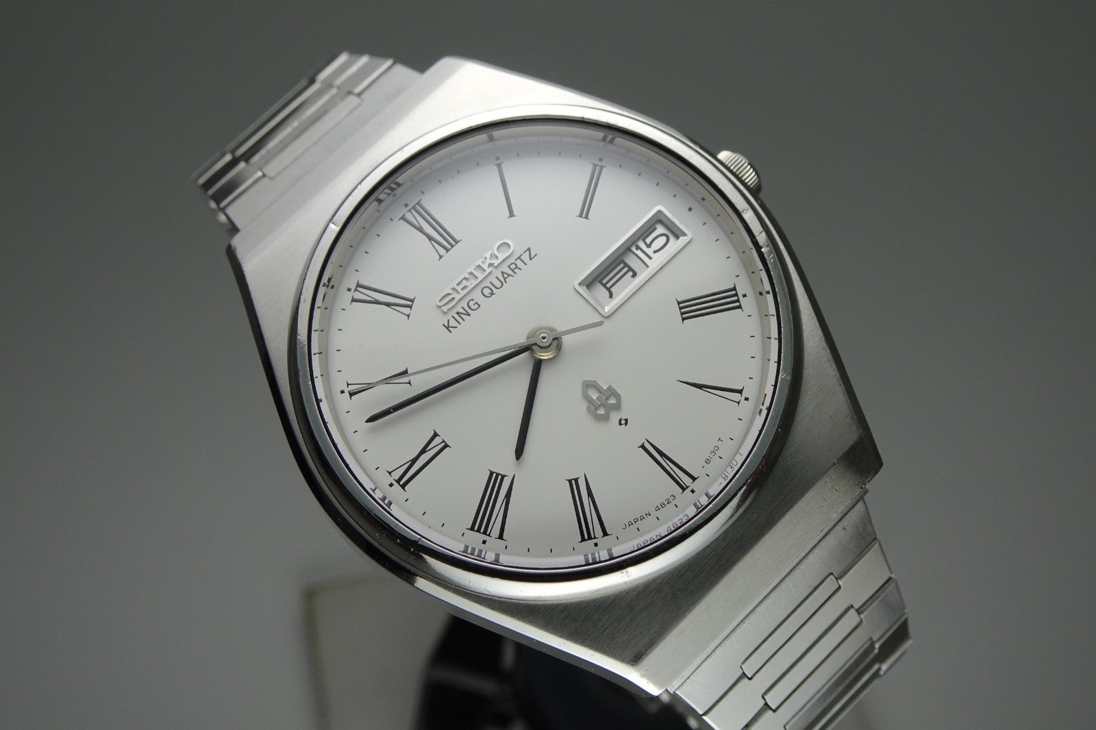 Vintage 1977 JAPAN SEIKO KING QUARTZ 4823-8130 7Jewels Quartz.