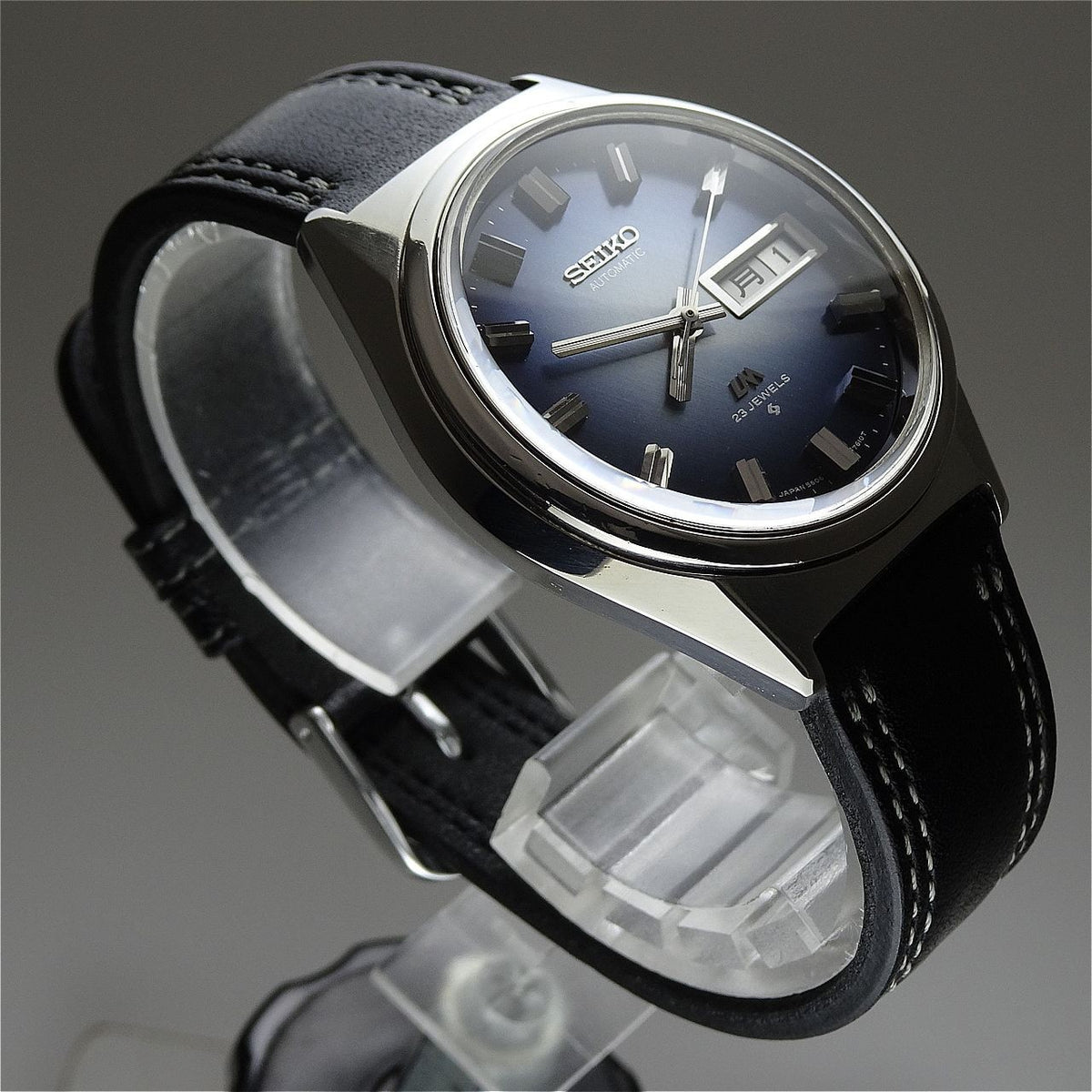 Serviced Vintage 1973 JAPAN SEIKO LORD MATIC WEEKDATER 5606-7260 23J Automatic.