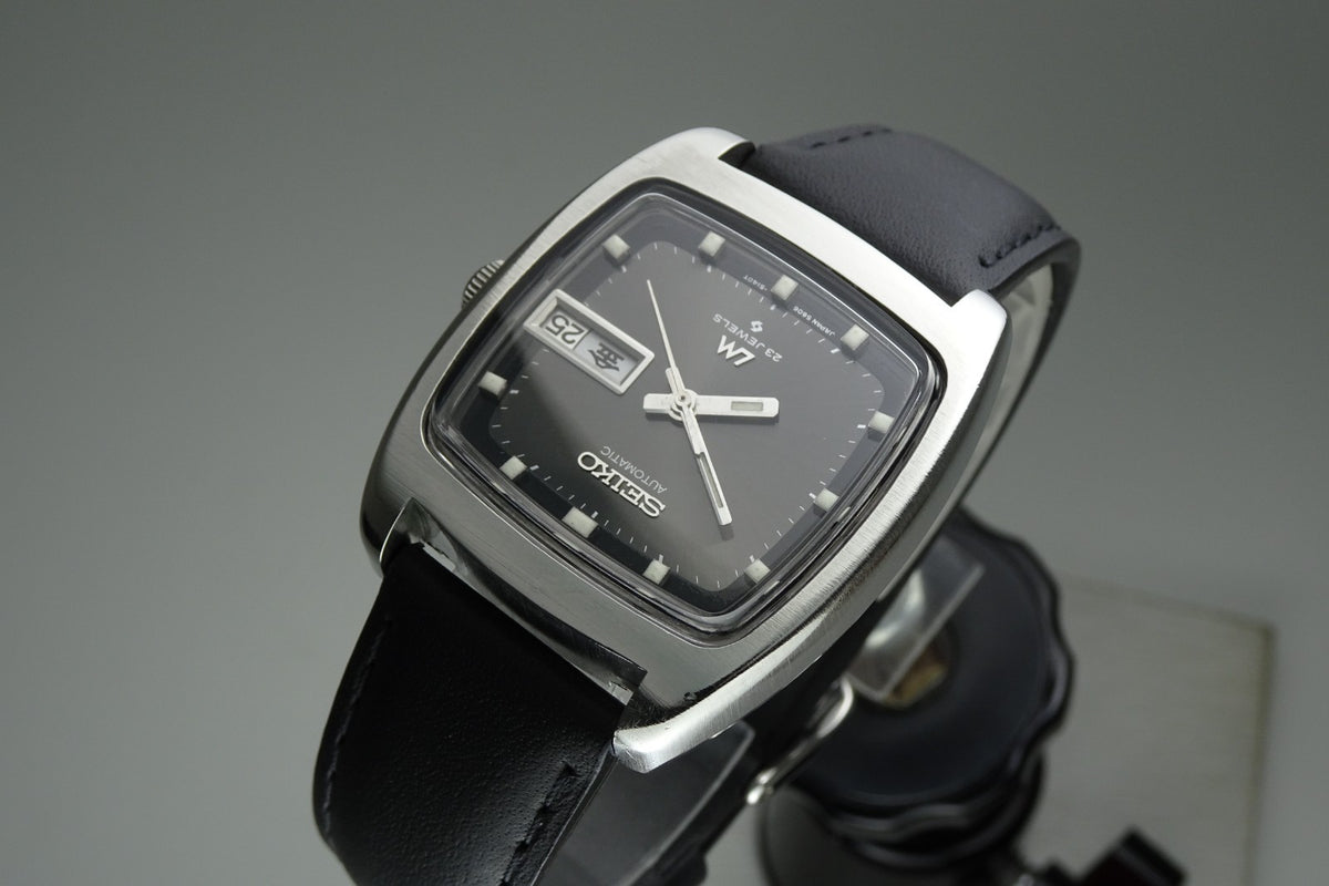 Vintage 1972 JAPAN SEIKO LORD MATIC WEEKDATER 5606-5040 23Jewels Automatic.