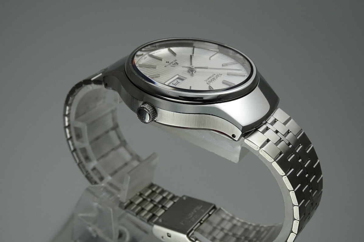 Serviced Vintage 1975 JAPAN SEIKO LORD MATIC WEEKDATER 5606-8120 25J Automatic.
