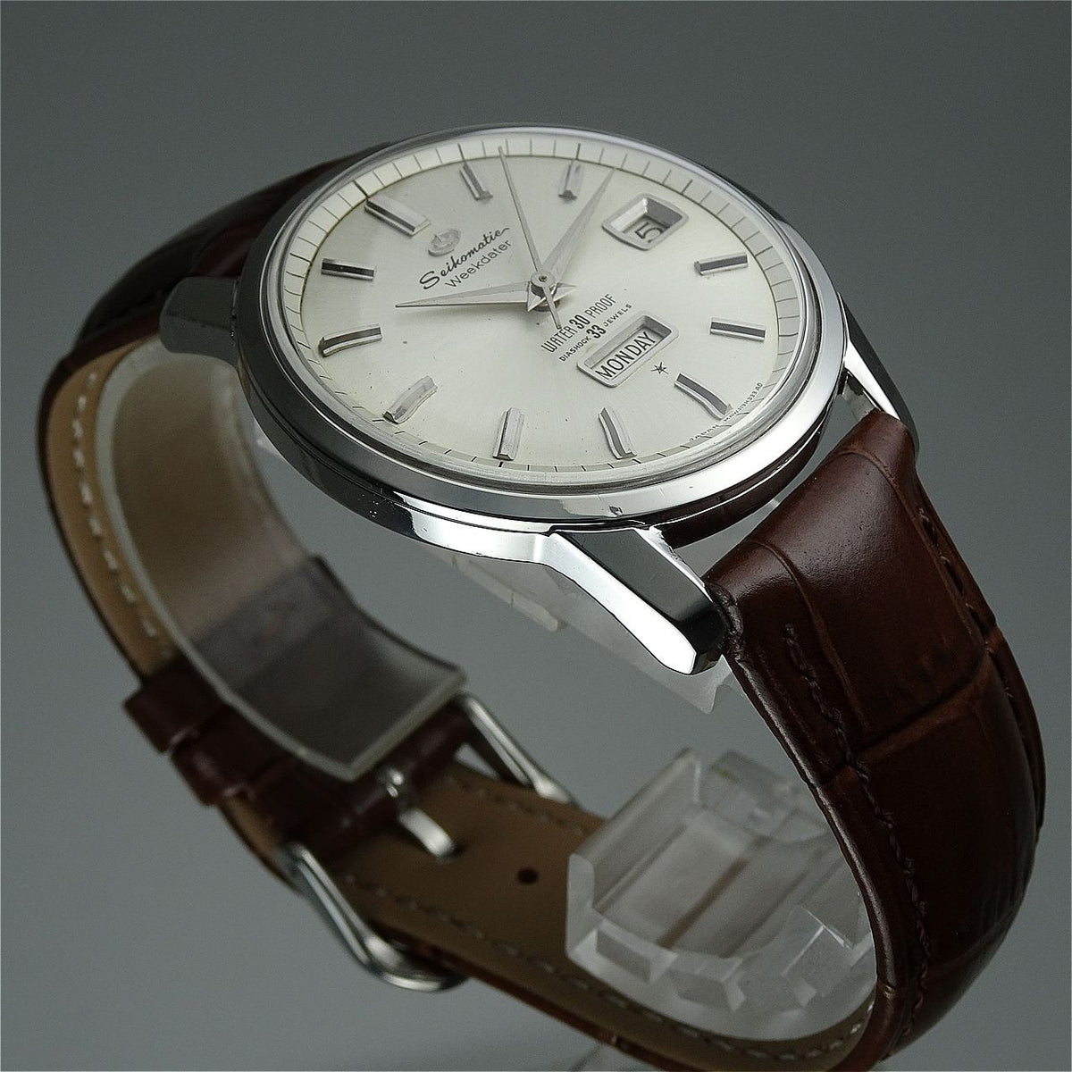 Vintage 1963 JAPAN SEIKO MATIC WEEKDATER J13080 33Jewels Automatic.