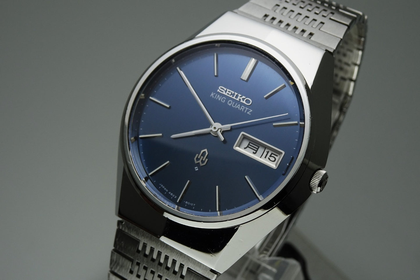 Vintage 1976 JAPAN SEIKO KING QUARTZ 4823-8010 7Jewels Quartz.