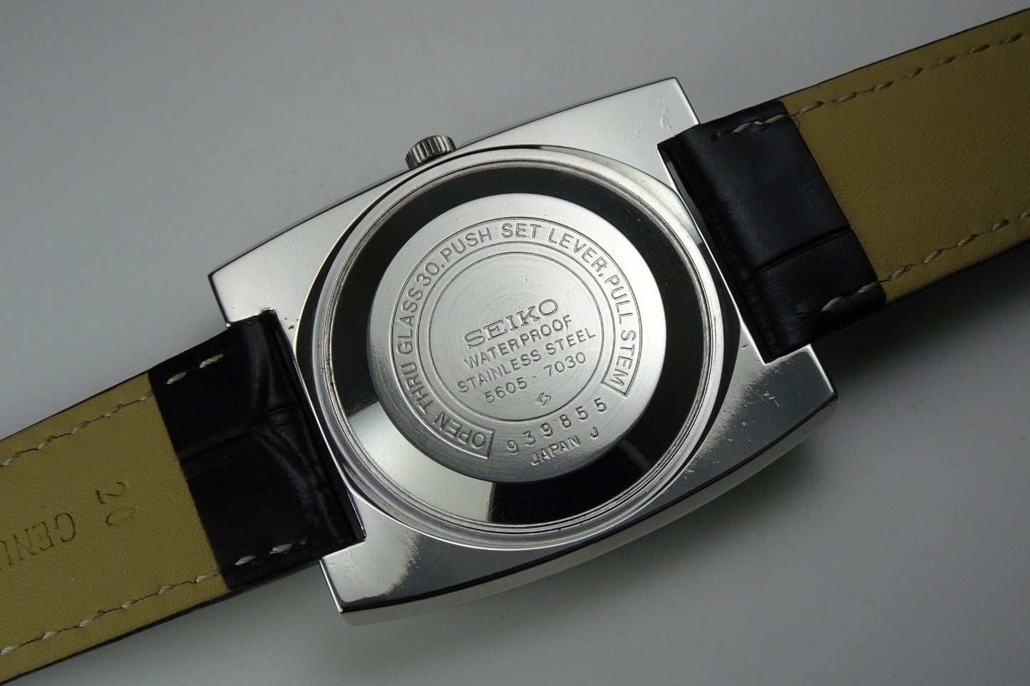 Vintage 1969 JAPAN SEIKO LORD MATIC CALENDAR 5605-7030 25Jewels Automatic.