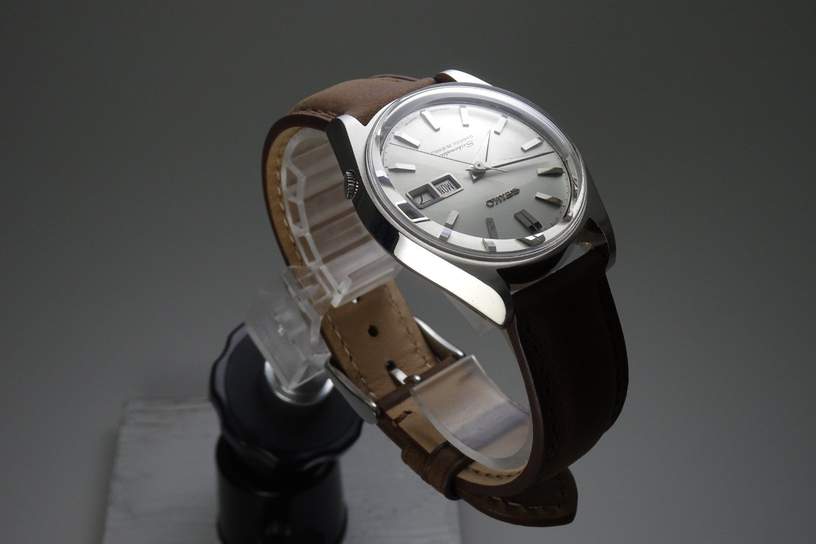 Vintage 1965 JAPAN SEIKO SEIKOMATIC WEEKDATER 6218-8950 35Jewels Automatic.