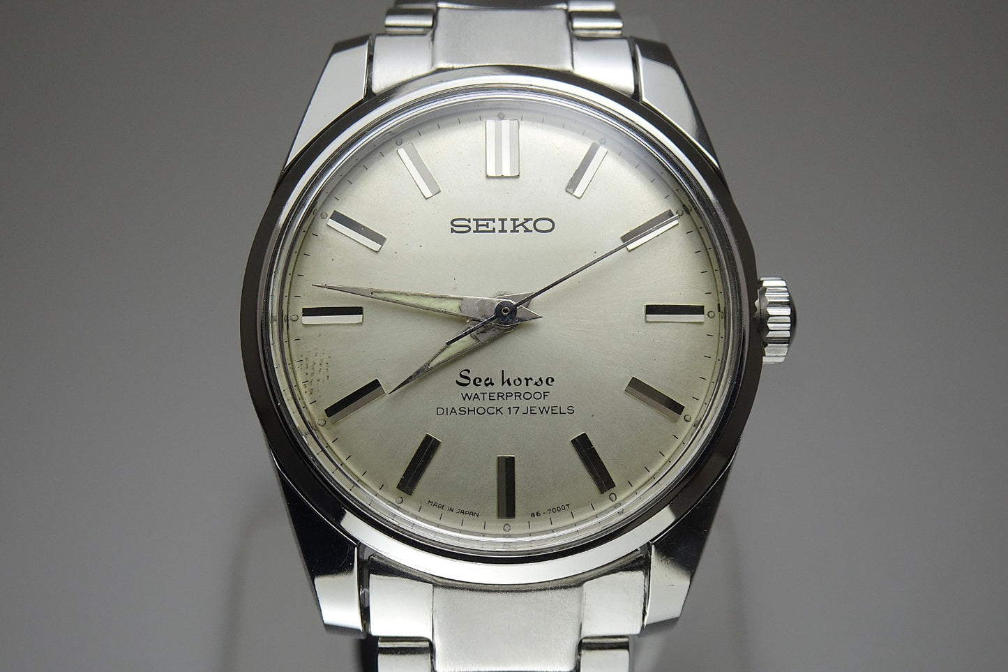Vintage 1965 JAPAN SEIKO SEA HORSE 66-7000 17Jewels Hand-winding.