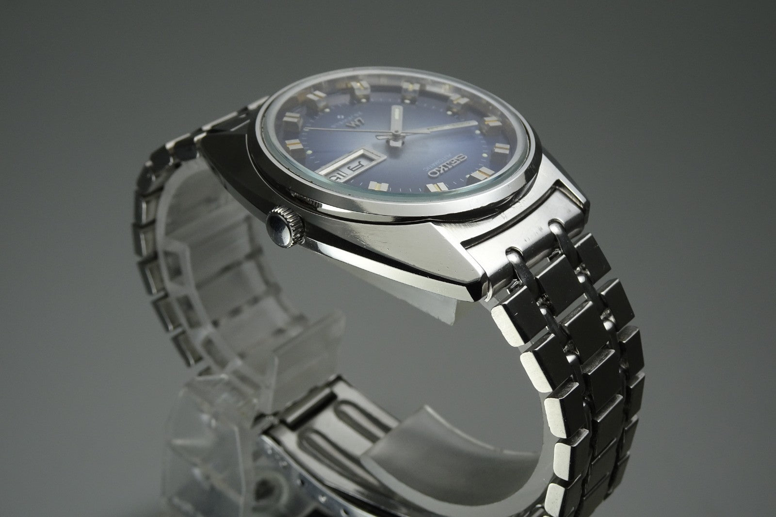 Vintage 1973 JAPAN SEIKO LORD MATIC WEEKDATER 5606-7231 25Jewels Automatic.