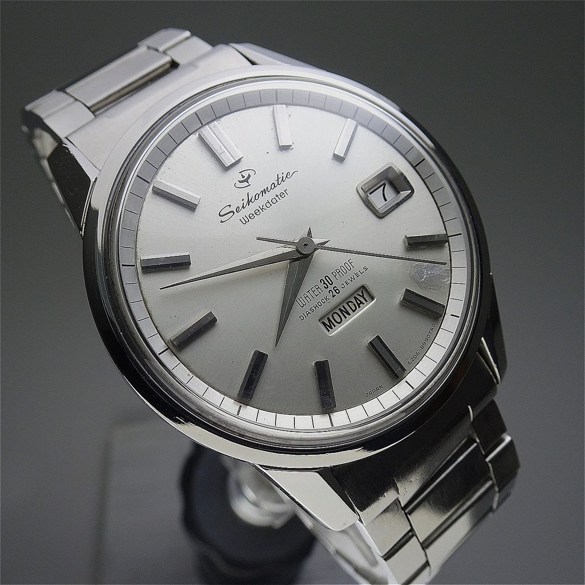 Serviced Vintage 1965 JAPAN SEIKO SEIKOMATIC WEEKDATER 6206-8990 26J Automatic.