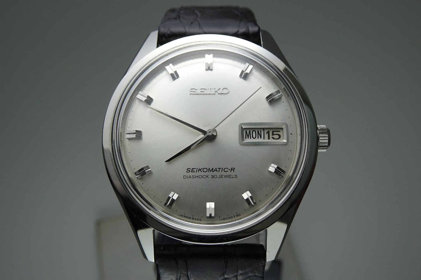 Vintage 1966 JAPAN SEIKO SEIKOMATIC-R WEEKDATER 8306-8001 30Jewels Automatic.