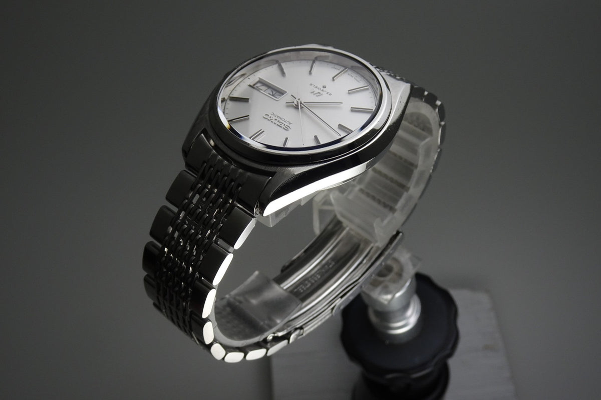 Vintage 1975 JAPAN SEIKO LORD MATIC WEEKDATER 5606-8051 23Jewels Automatic.
