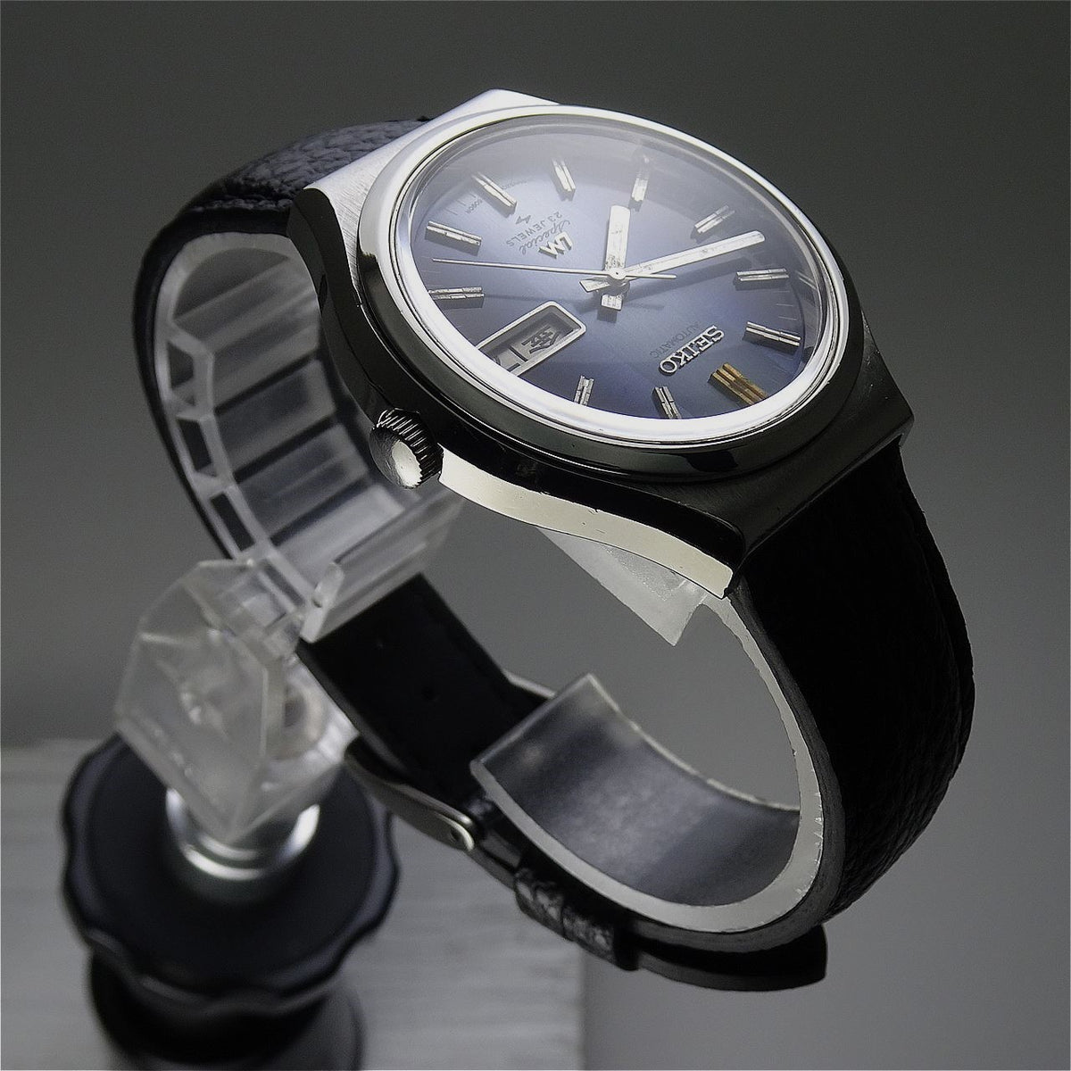 Vintage 1973 JAPAN SEIKO LORD MATIC SPECIAL WEEKDATER 5206-6090 23J Automatic.