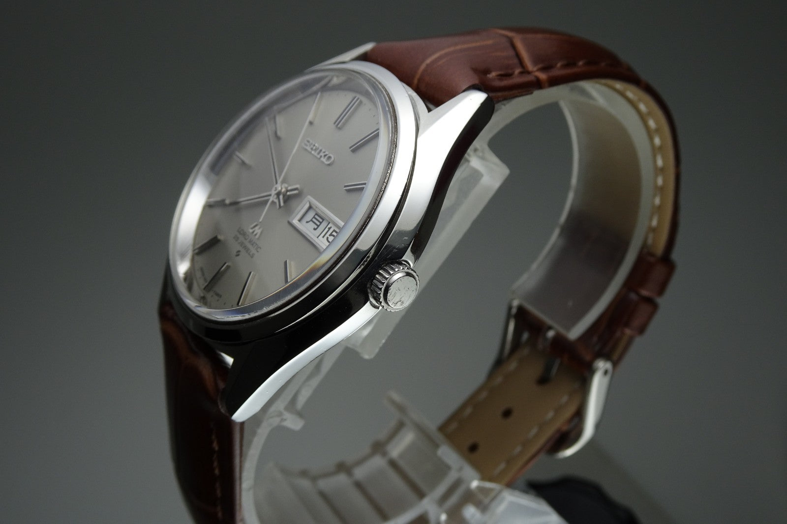 Vintage 1971 JAPAN SEIKO LORD MATIC WEEKDATER 5606-7190 25Jewels Automatic.