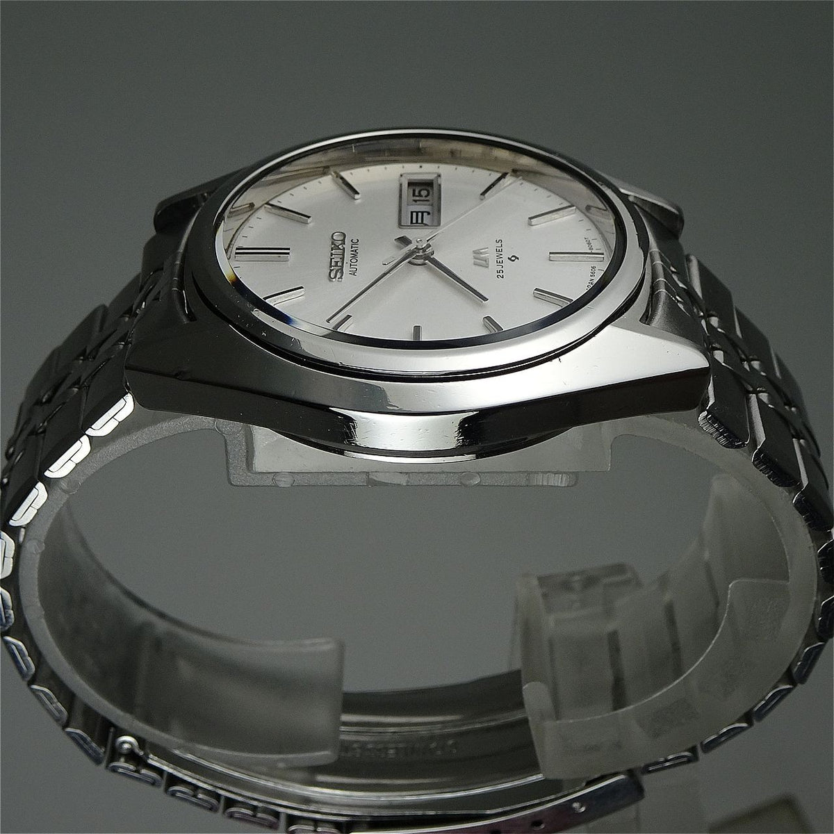 Serviced Vintage 1974 JAPAN SEIKO LORD MATIC WEEKDATER 5606-8030 25J Automatic.
