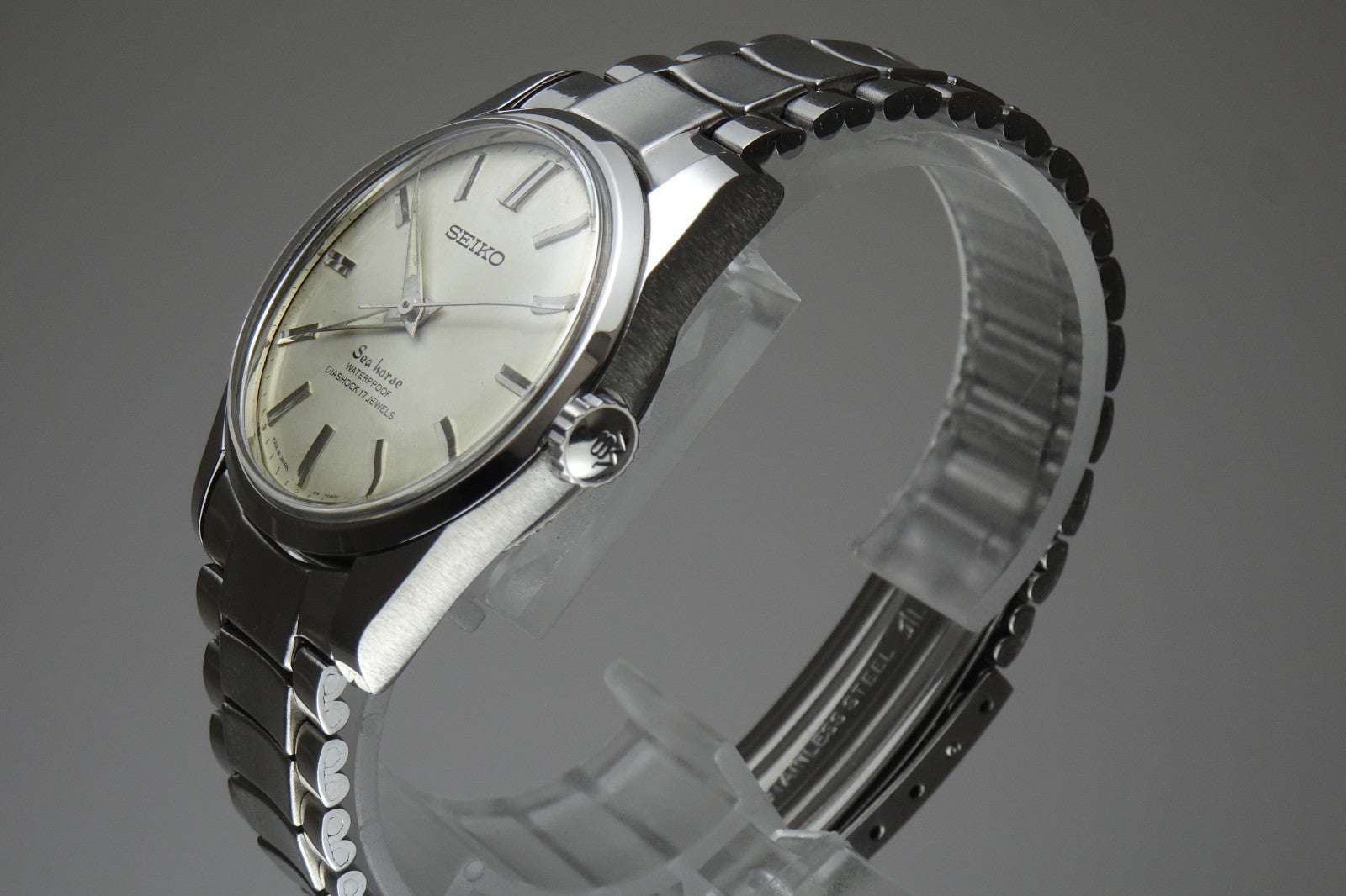 Vintage 1965 JAPAN SEIKO SEA HORSE 66-7000 17Jewels Hand-winding.