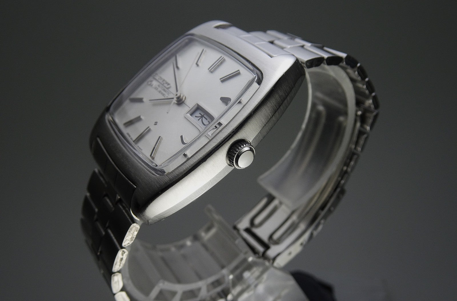 Vintage 1971 JAPAN SEIKO LORD MATIC WEEKDATER 5606-5040 23Jewels Automatic.