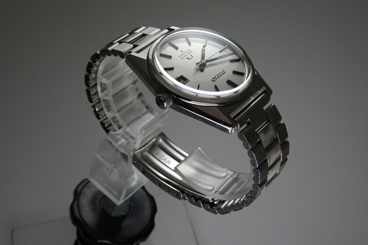 Vintage 1970 JAPAN SEIKO LORD MATIC CALENDAR 5605-7020 25Jewels Automatic.