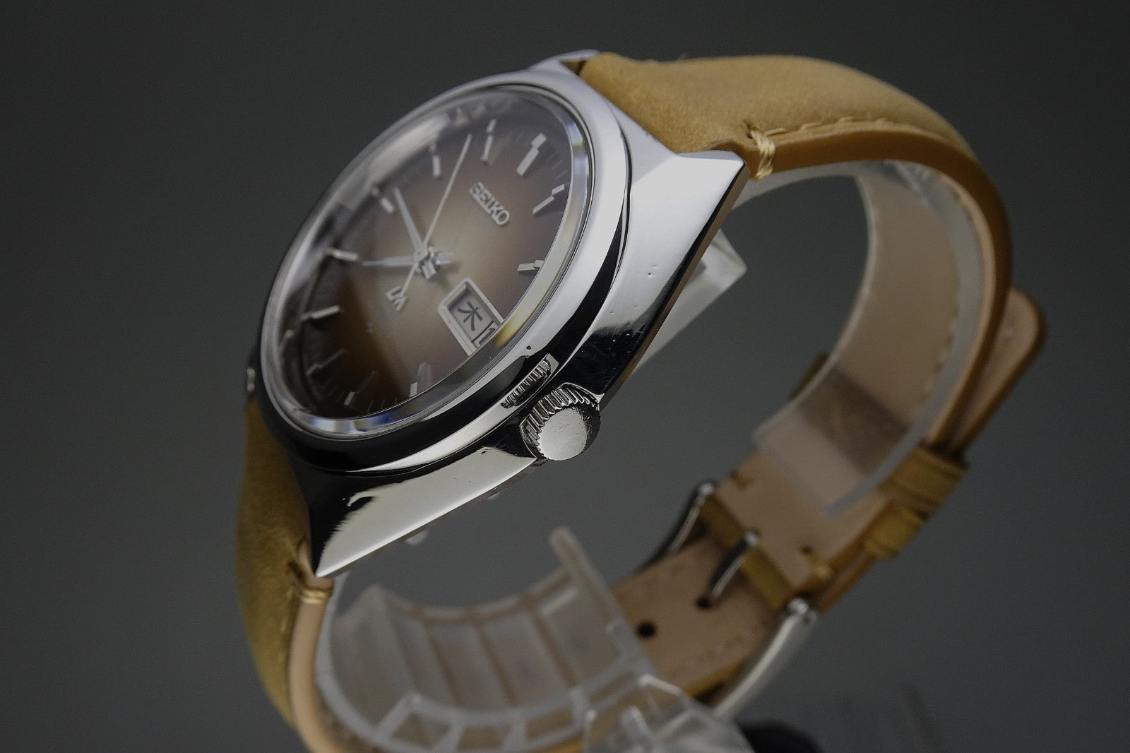 Vintage 1972 JAPAN SEIKO LORD MATIC SPECIAL WEEKDATER 5206-6081 23J Automatic.