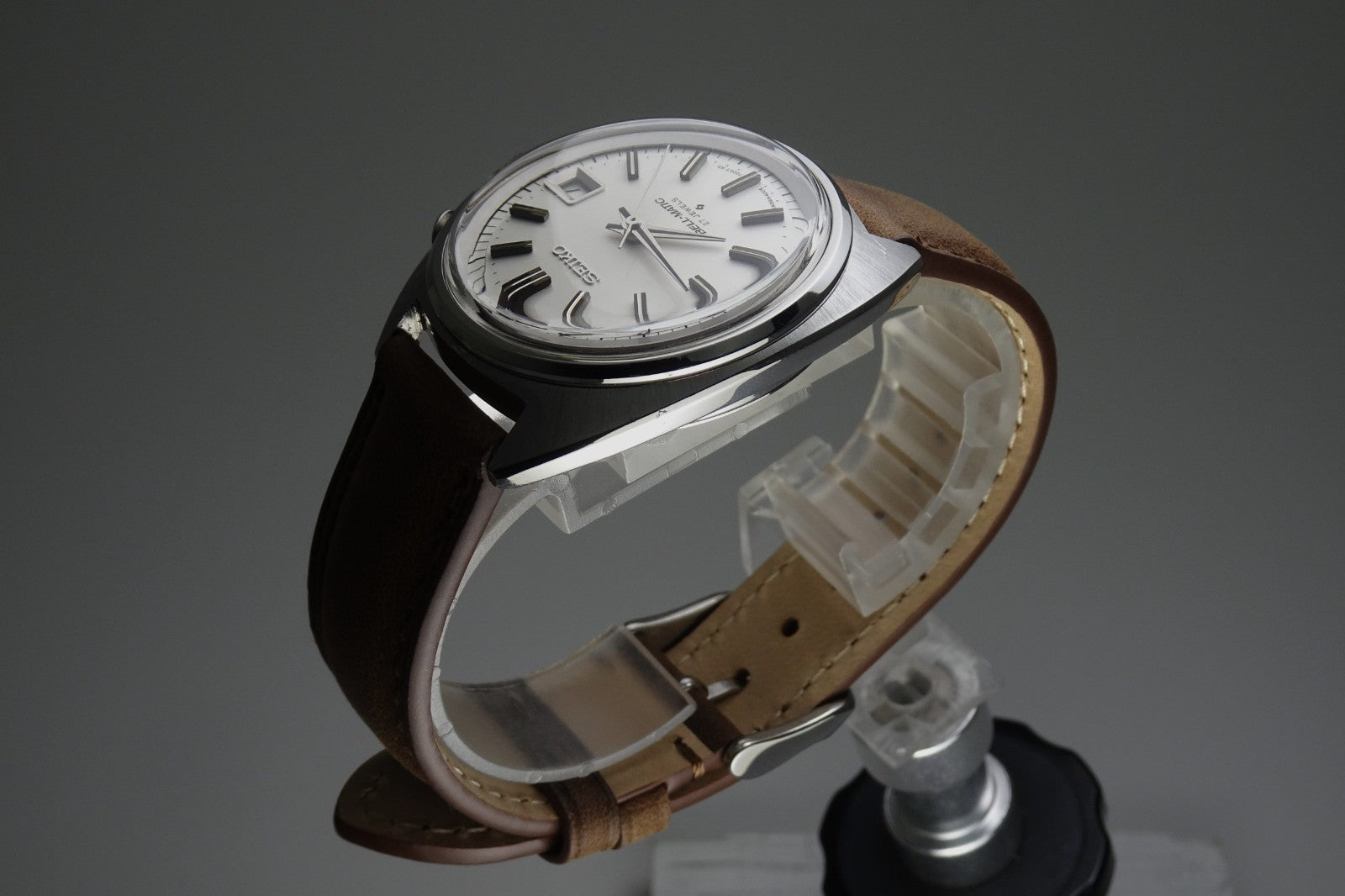 Vintage 1968 JAPAN SEIKO SEIKO BELL-MATIC CALENDAR 4005-7000 27Jewels Automatic.