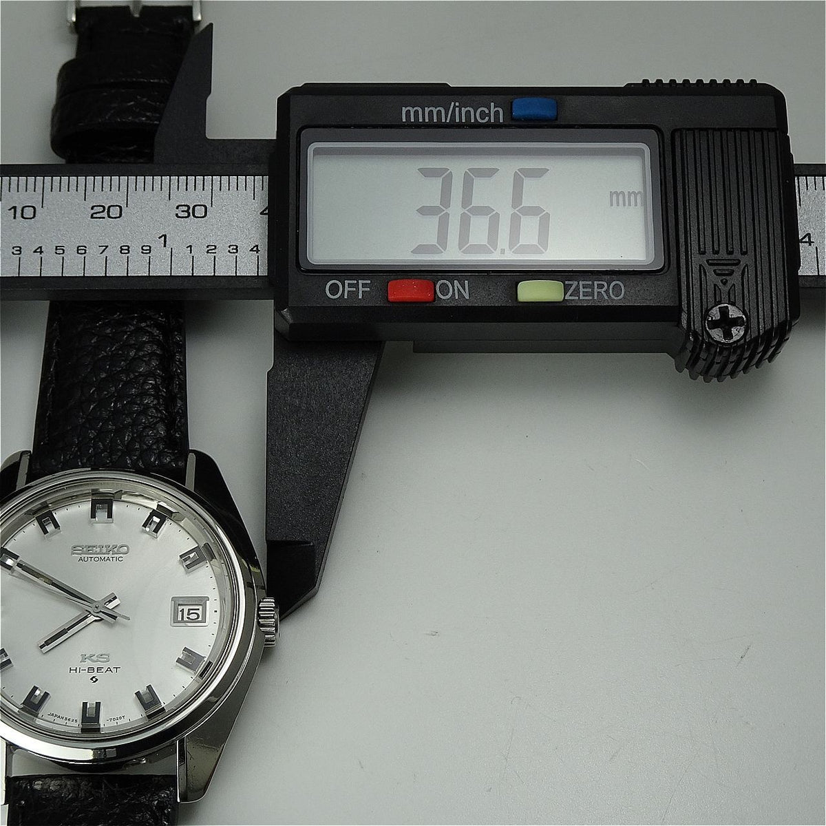 Vintage 1969 JAPAN KING SEIKO CALENDAR 5625-7000 25Jewels Automatic.