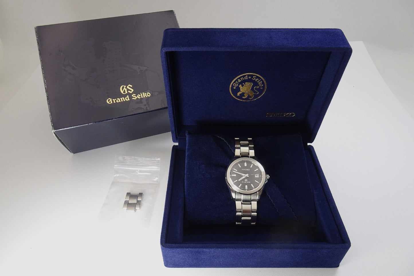 Vintage 2005 JAPAN GRAND SEIKO 8J56-8020 7Jewels Quartz.
